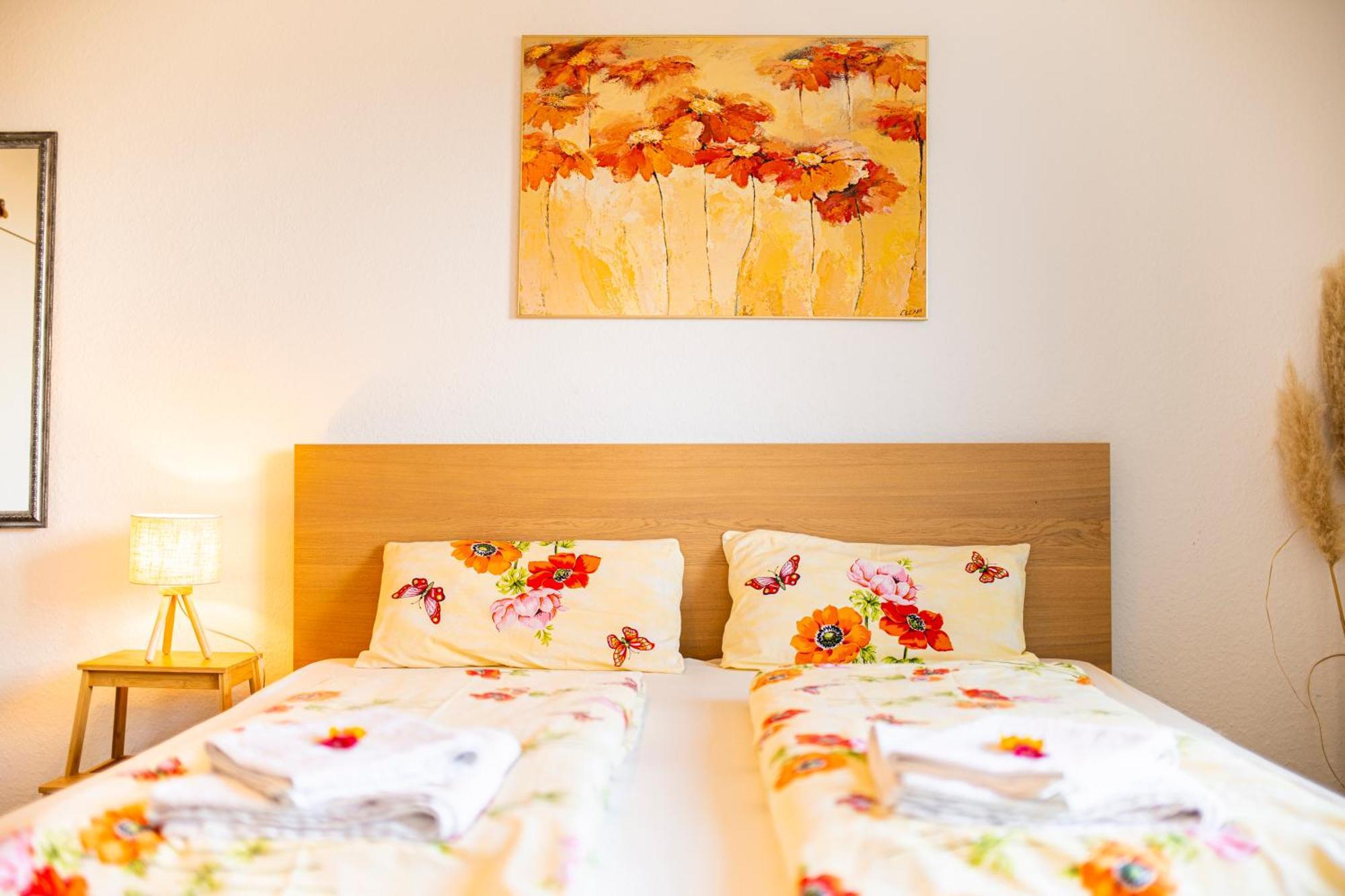 Modernes 2-Zimmer-Apartment Mit Balkon Und Netflix Jena Dış mekan fotoğraf