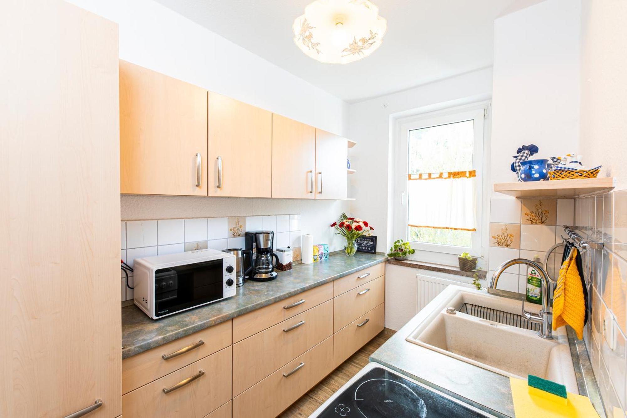 Modernes 2-Zimmer-Apartment Mit Balkon Und Netflix Jena Dış mekan fotoğraf